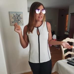 Meet your Posher, Justine